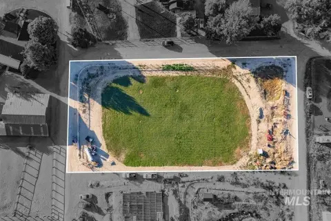 Middleton Land with Utilities