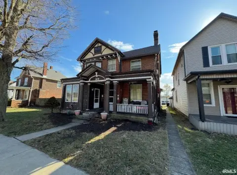 Fort Wayne Triplex Near Electric Works