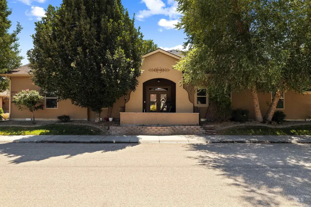 Picture 19