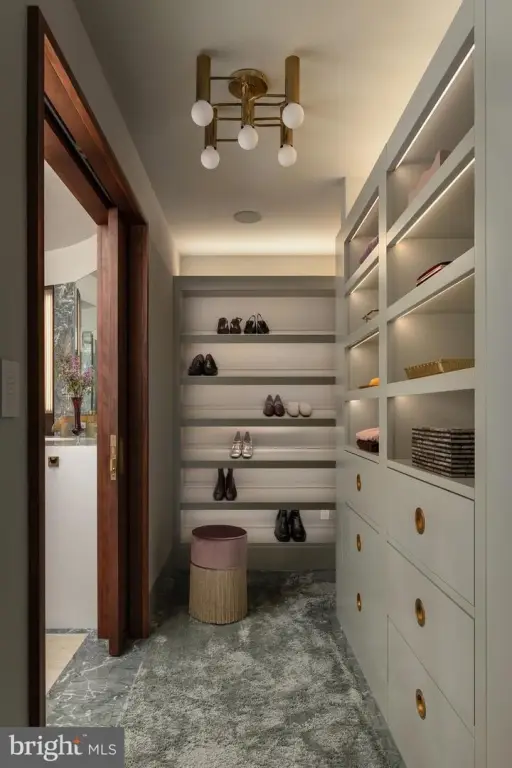 Picture 38
