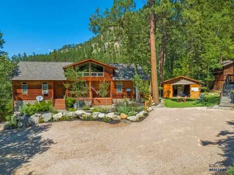 Cabin Resort with Historic Lodge