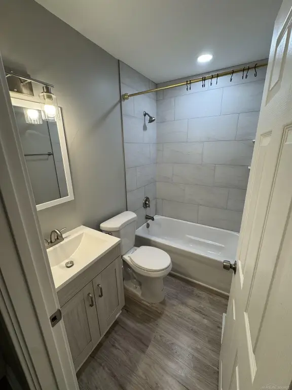 Picture 7