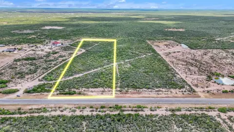 Highway Frontage Ranch Land