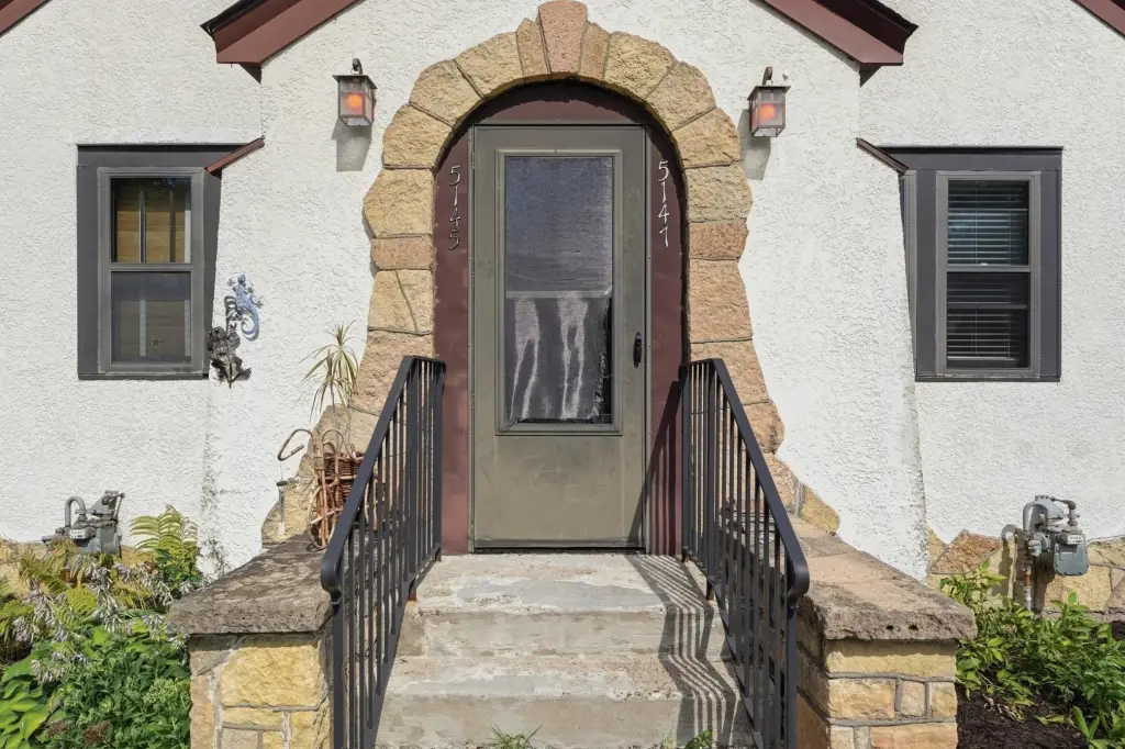Picture 6