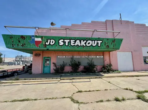 Clarendon Restaurant with Warehouse Space