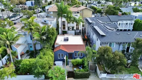 Venice Triplex with Income Potential