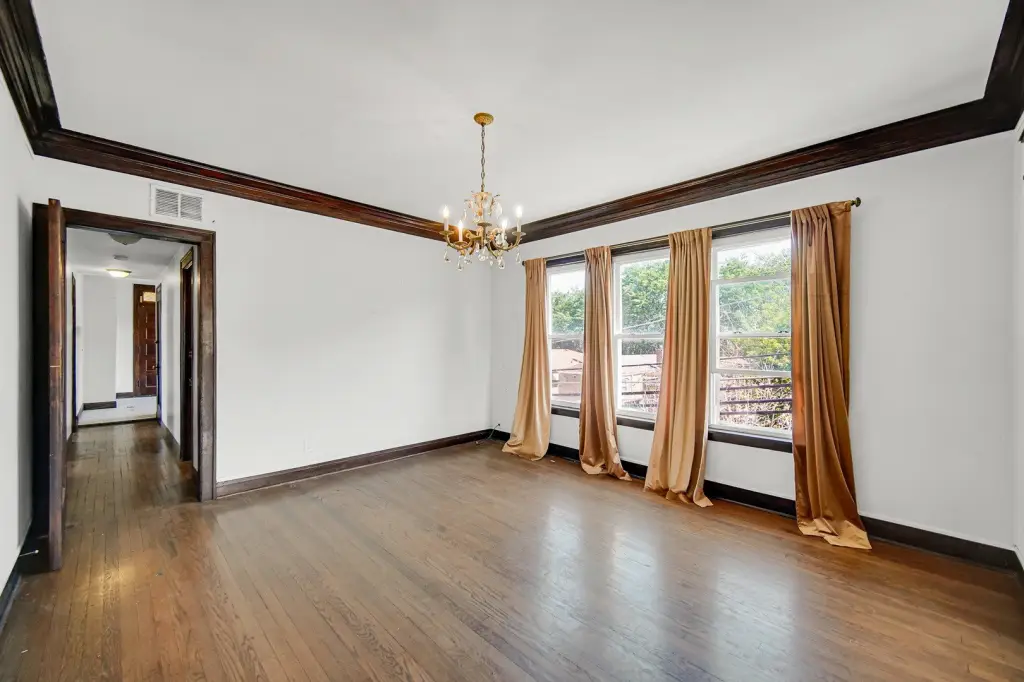 Picture 7