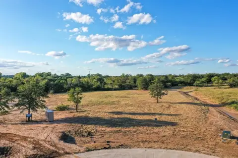 Land in Gated Brock Community