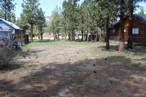 Fenced Commercial Lot in Big Bear
