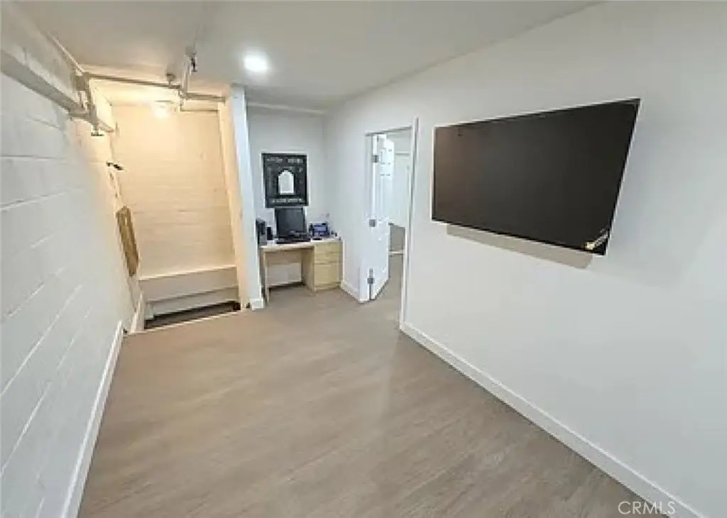 Picture 16