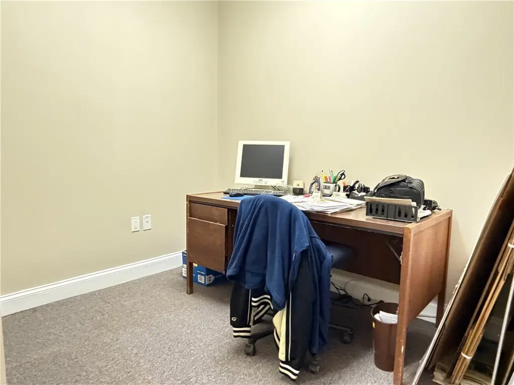 Picture 19
