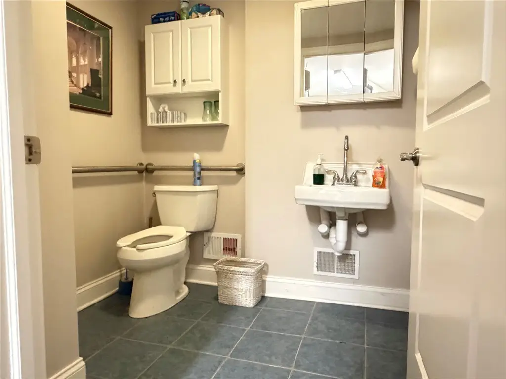 Picture 25