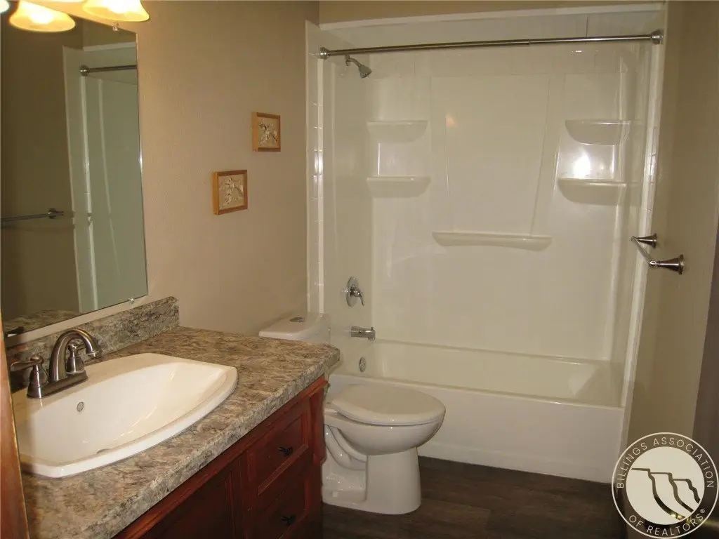 Picture 10
