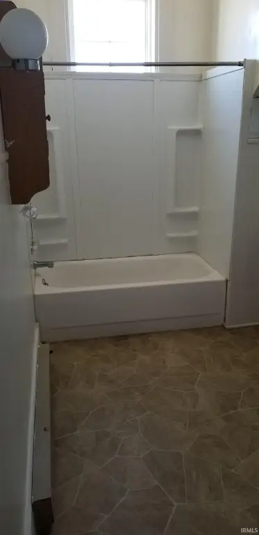 Picture 19