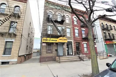 Brooklyn Mixed-Use Building For Sale