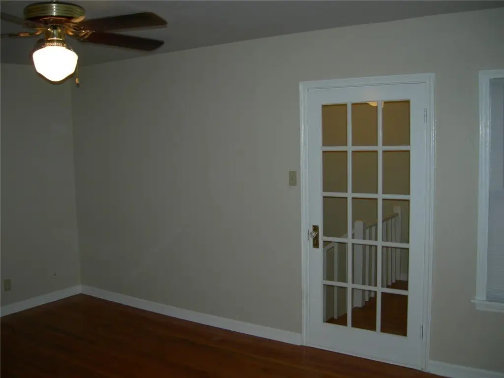 Picture 11