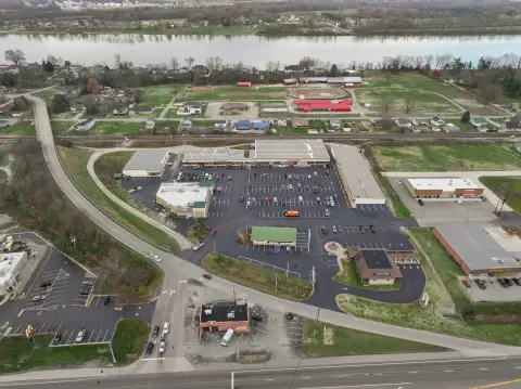 Retail Space in Greenup, KY