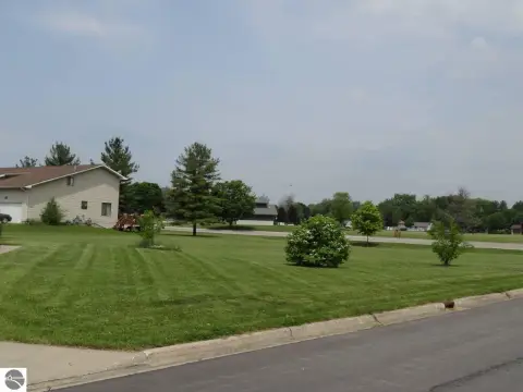 Residential Land Backing Up to Park