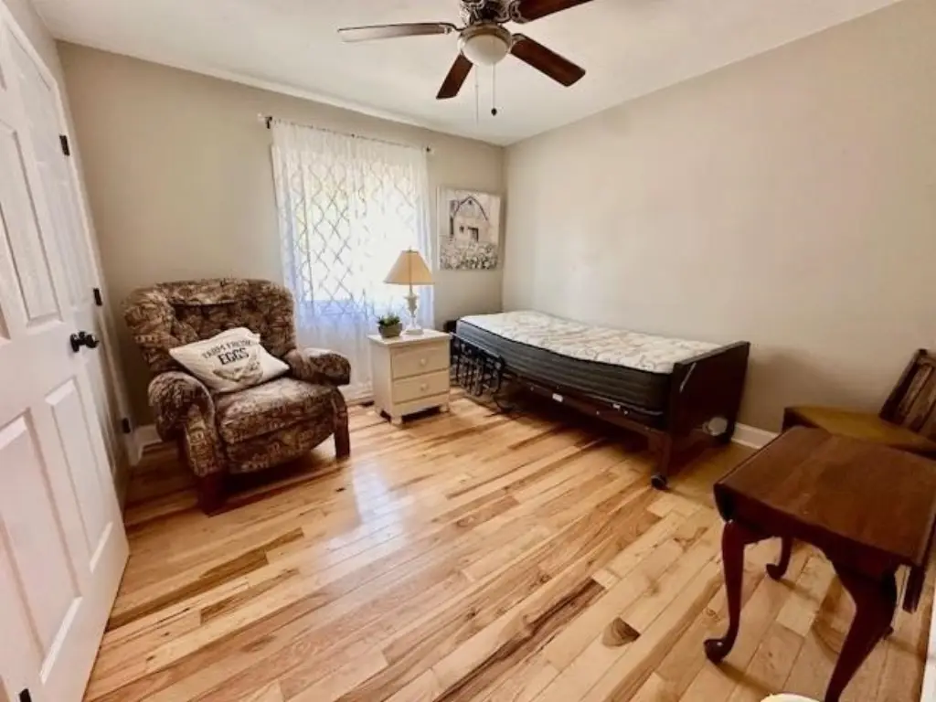 Picture 23