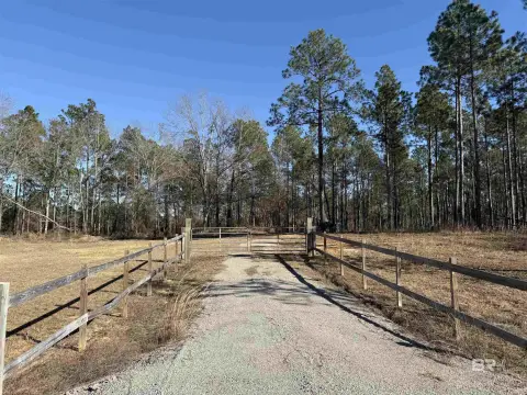 77 Acre Land With Storage