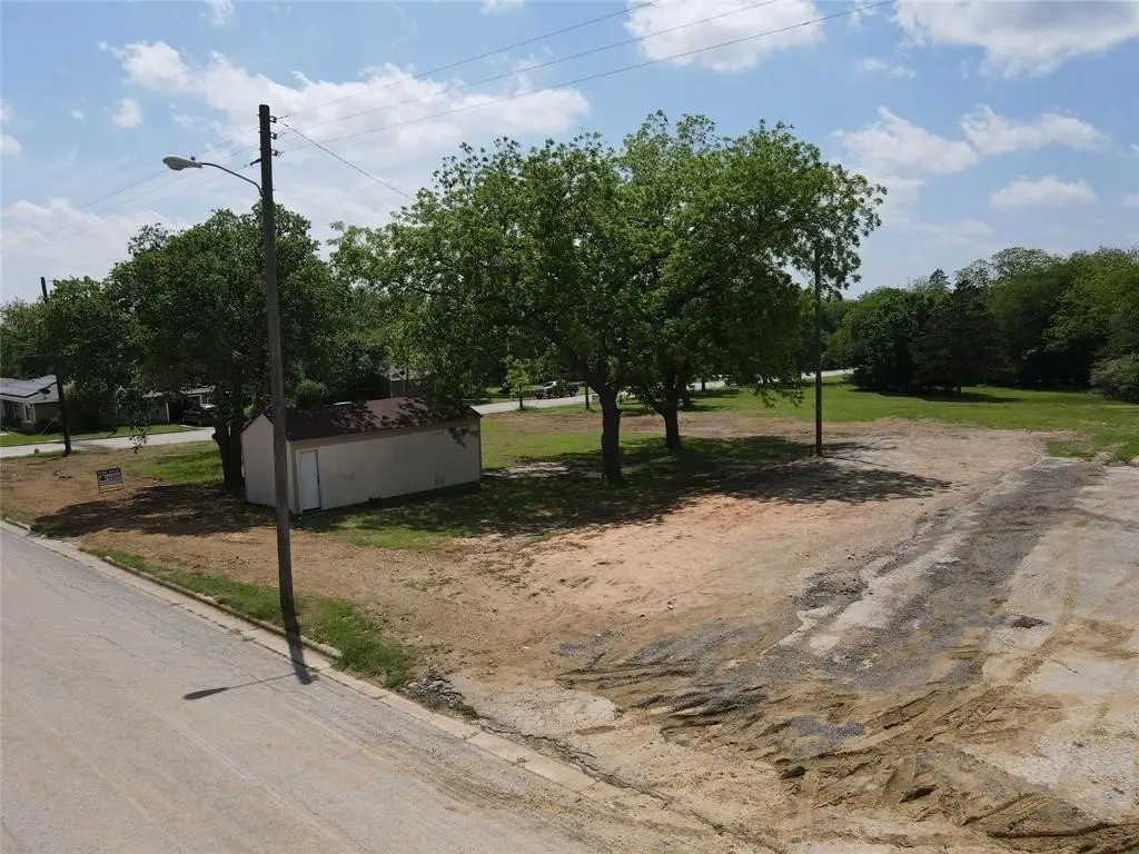 Picture 4