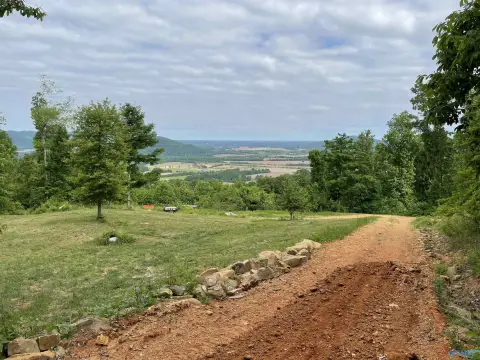 Keel Mountain Wooded Acreage