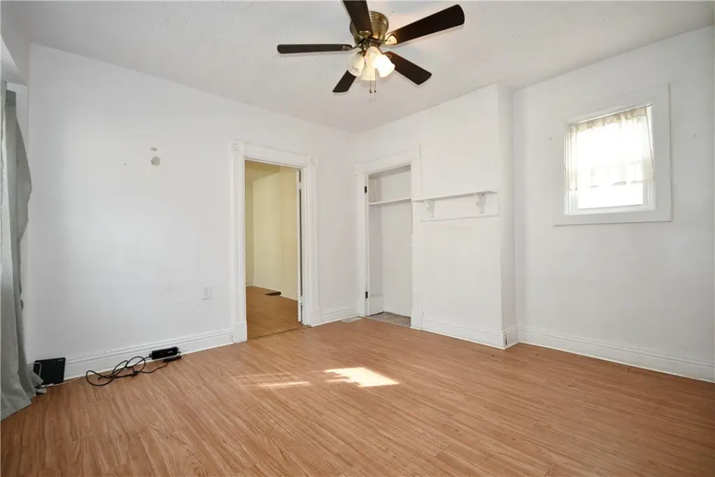 Picture 36