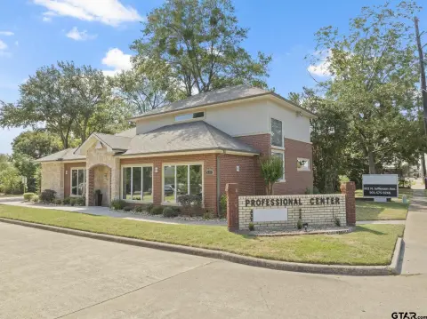 Professional Office Facility For Sale