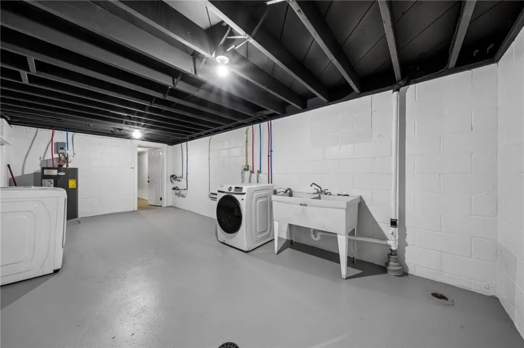 Picture 19