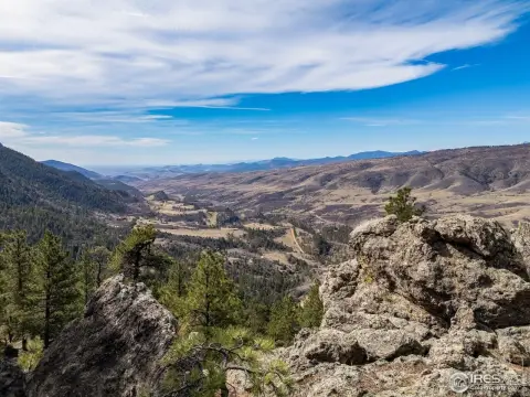 Private Mountain Retreat Land