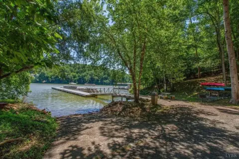 Water Access Land Near Westlake