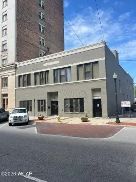 Office Building with On-Site Parking