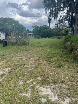Residential Lot in Lake Wales