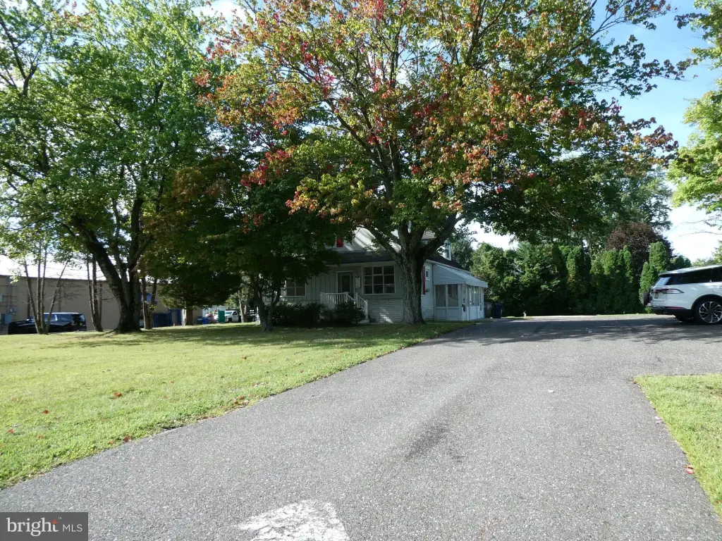 Picture 10