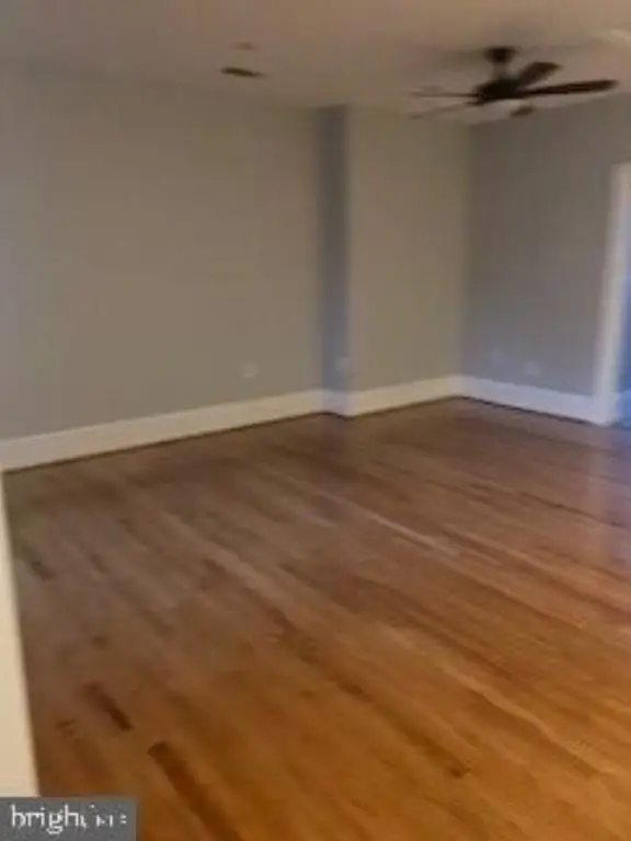 Picture 30
