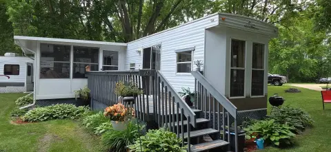 Lake-Access Specialty Property