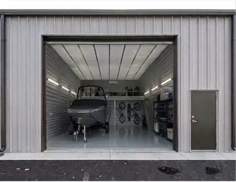 Private Storage Unit with Workshop Use