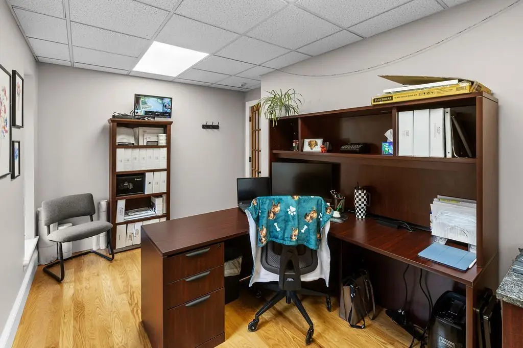 Picture 37