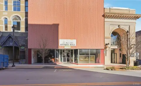 Downtown Commercial Building For Sale