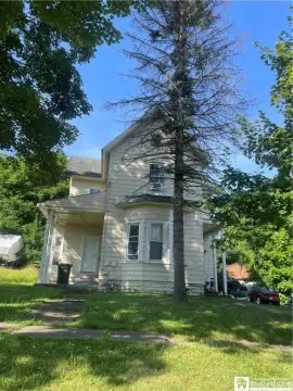 Jamestown Multifamily Income Property