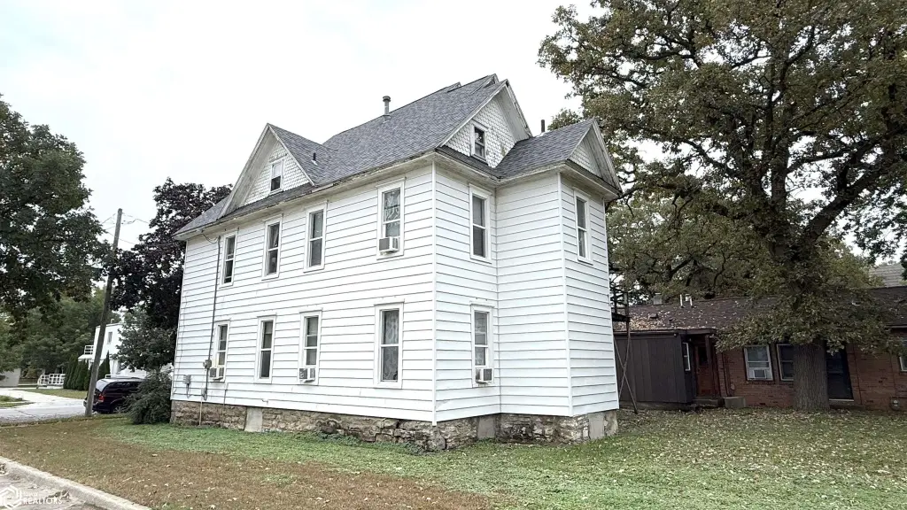 Picture 4