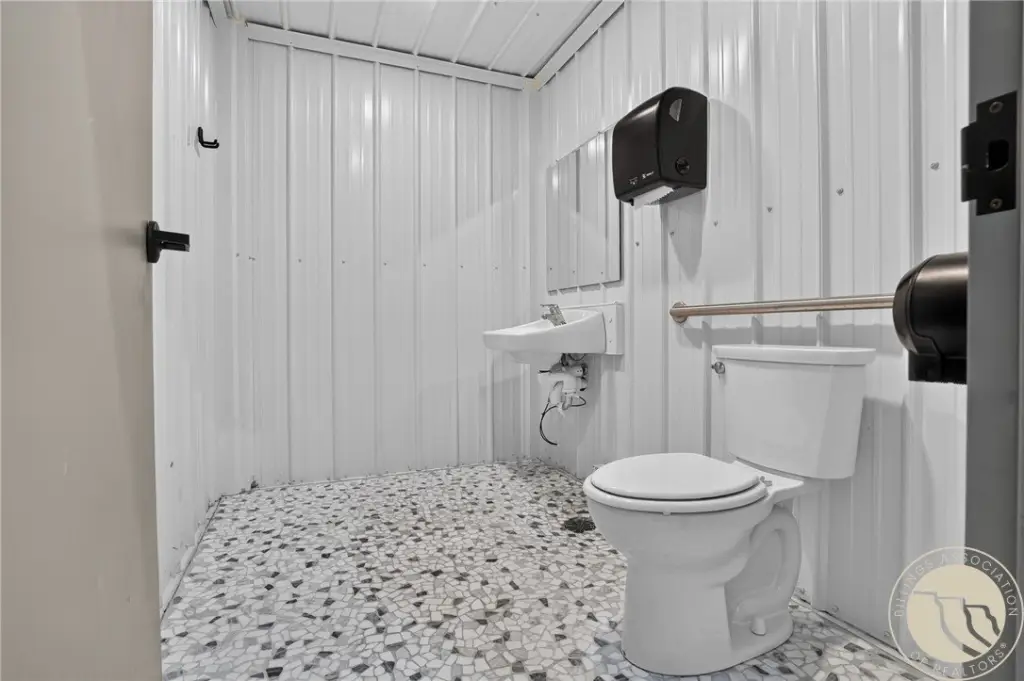 Picture 7