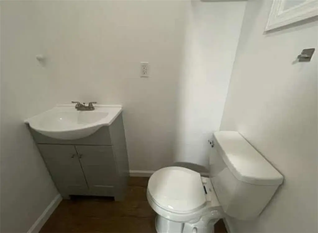 Picture 7