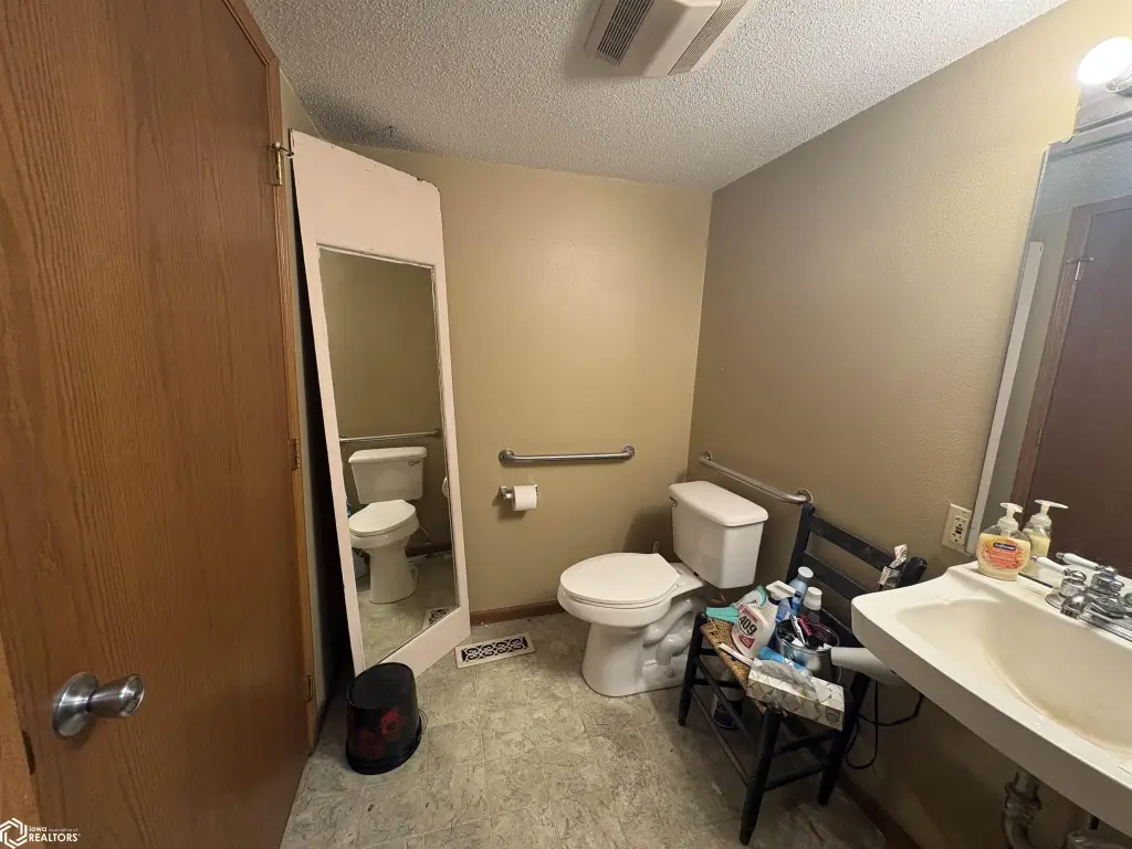 Picture 7