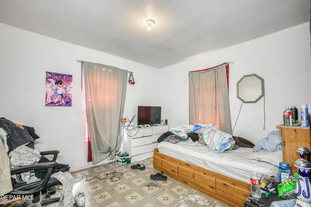 Picture 30
