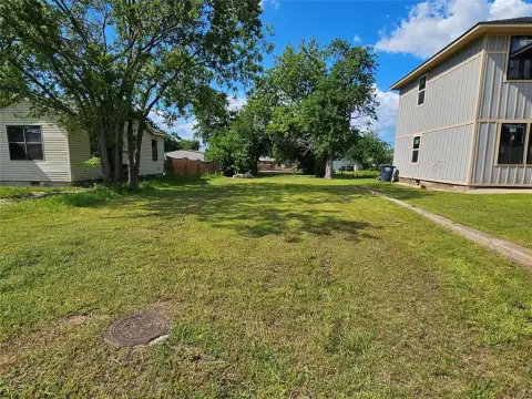 Residential Lot in Shawnee, OK