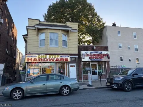 Mixed-Use Building in East Orange