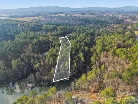 Lakefront Residential Lot in Gated Community