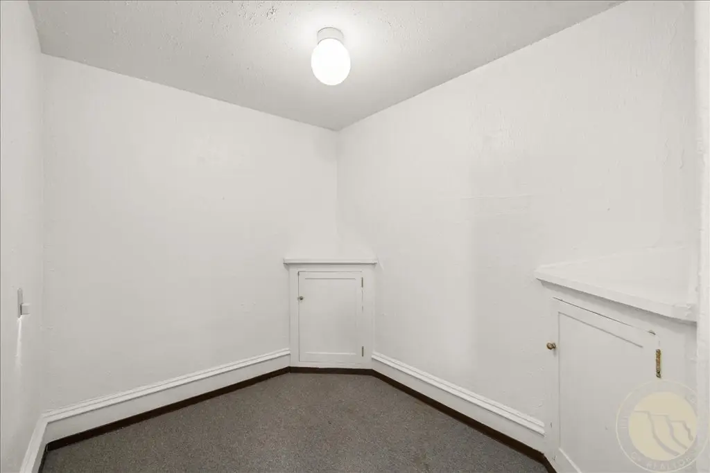 Picture 30
