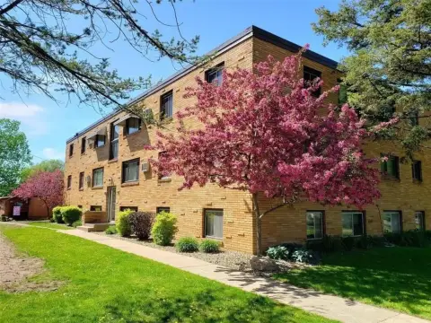 Saint Paul Apartment Buildings